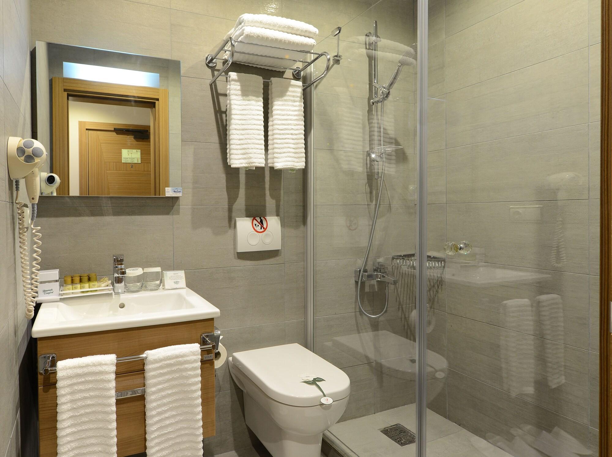 Yaşmak Comfort Hotel İstanbul Dış mekan fotoğraf